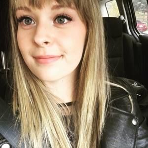 Meet your Posher, Alyssa